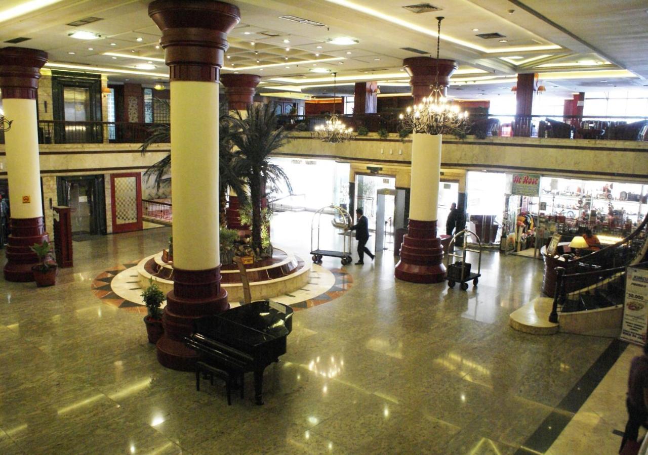 מדאן Hotel Soechi International מראה חיצוני תמונה